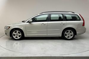 Volvo V50 bild 2