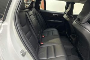 Volvo V60 bild 8