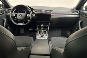 Skoda Superb bild 6
