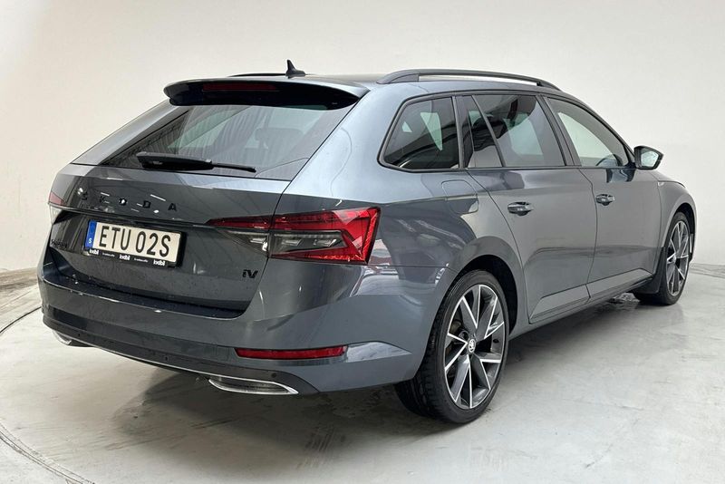 Skoda Superb bild 3