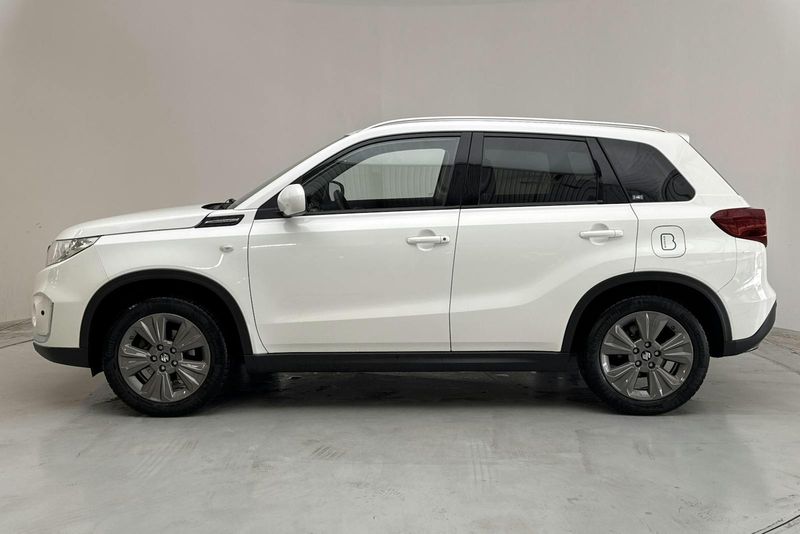 Suzuki Vitara bild 2