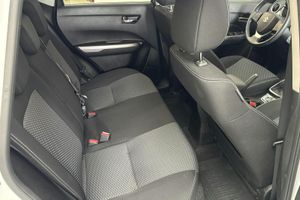 Suzuki Vitara bild 8