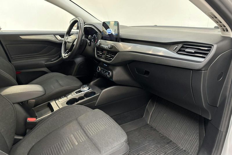 Ford Focus bild 7