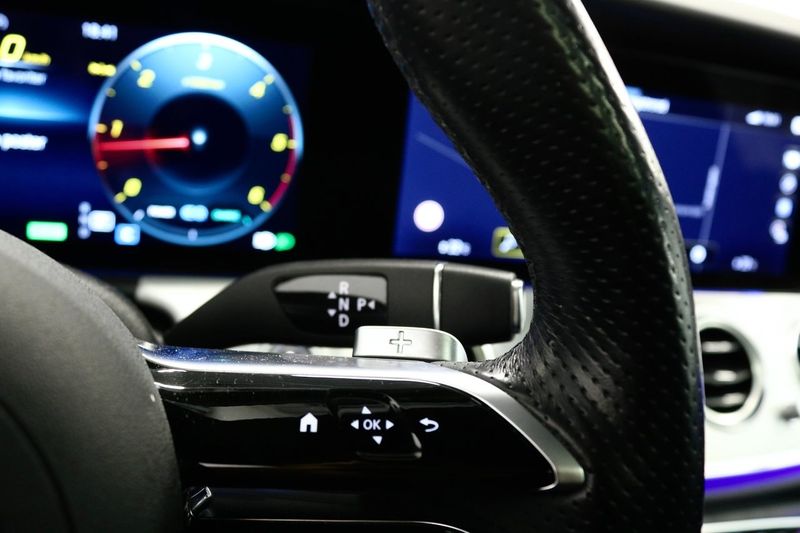 Mercedes E220 bild 16