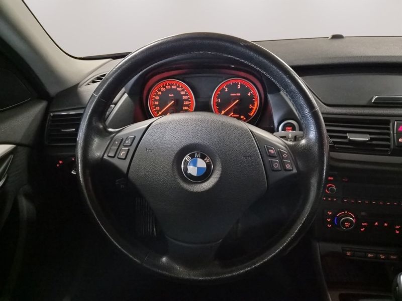 BMW X1 bild 15