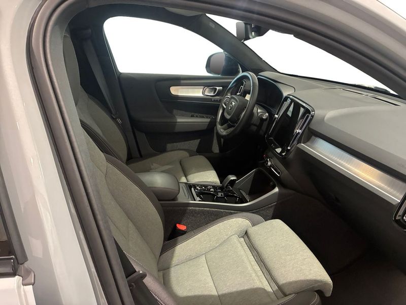 Volvo XC40 bild 4