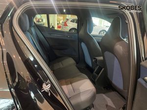 Volvo EX30 bild 9