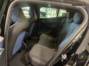 Volvo EX30 bild 8