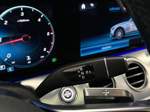 Mercedes E220 bild 34