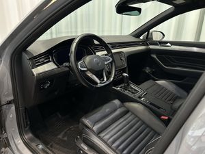 Volkswagen Passat bild 8