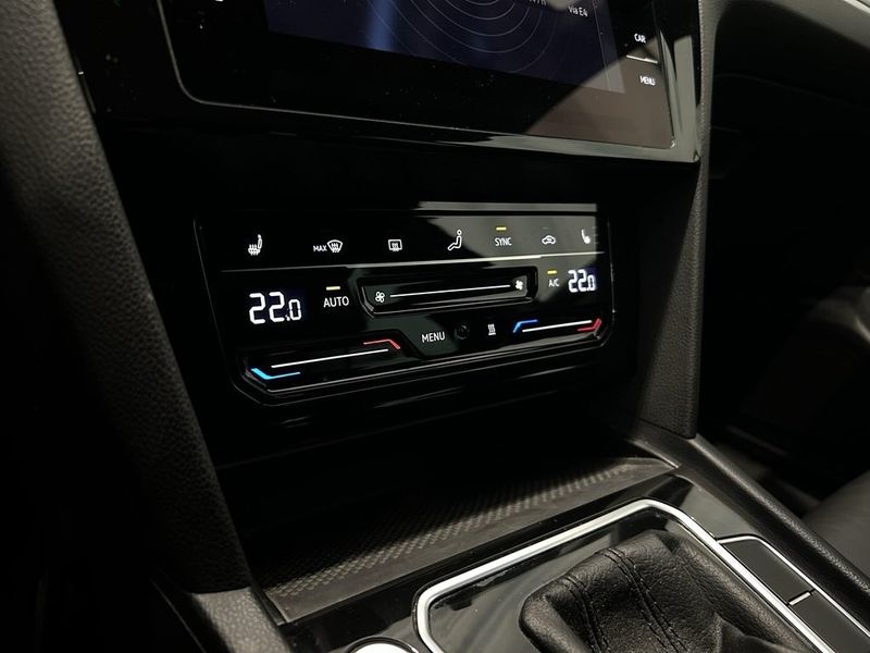 Volkswagen Passat bild 14