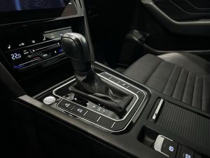 Volkswagen Passat bild 15