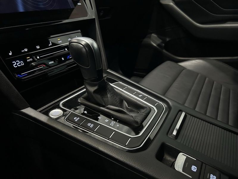 Volkswagen Passat bild 15