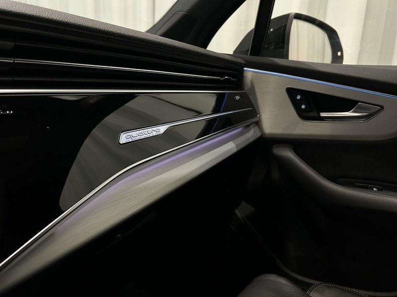 Audi SQ7 bild 18