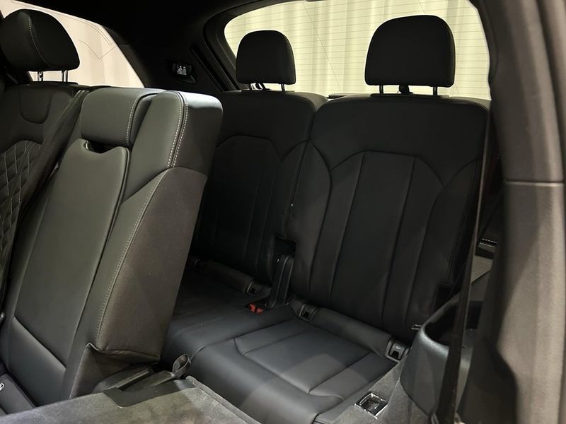 Audi SQ7 bild 9
