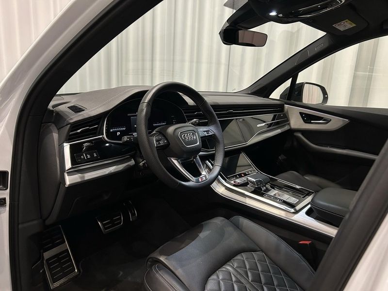 Audi SQ7 bild 11