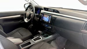 Toyota Hilux bild 14