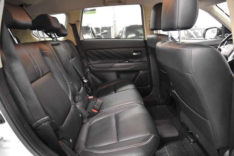 Mitsubishi Outlander bild 13