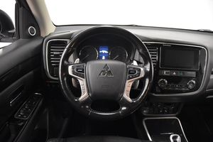 Mitsubishi Outlander bild 2