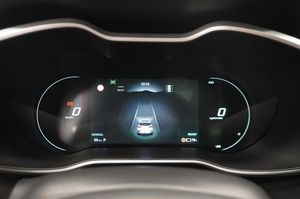 MG ZS EV bild 15