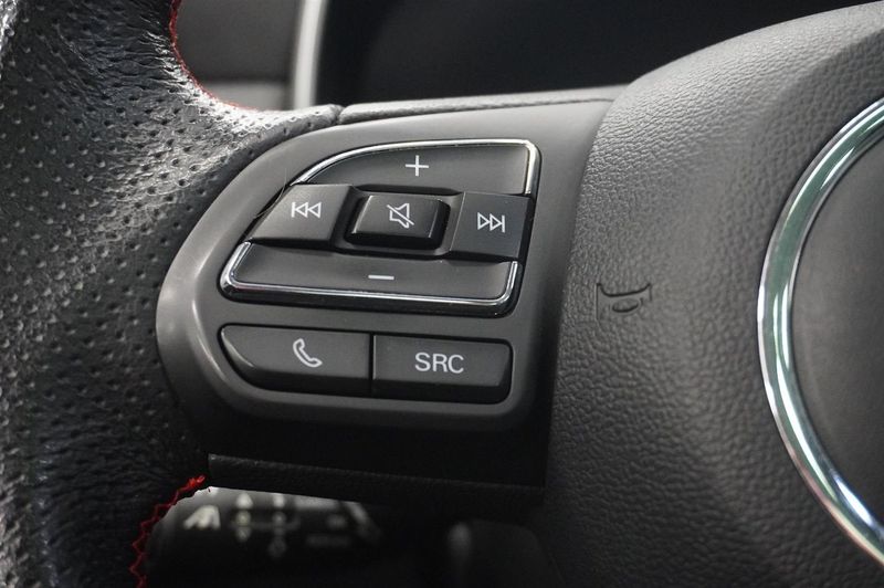 MG ZS EV bild 12