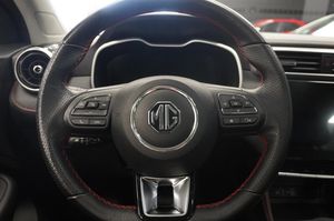 MG ZS EV bild 11