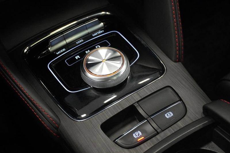 MG ZS EV bild 21