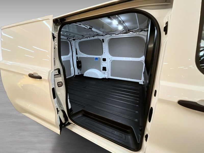 Ford E-Transit bild 10