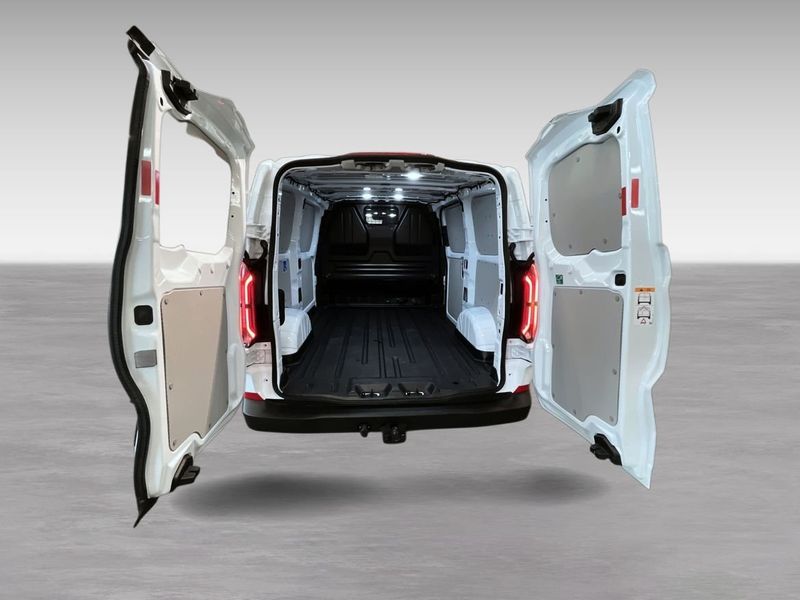 Ford E-Transit bild 11