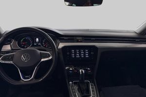Volkswagen Passat bild 7
