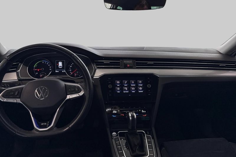 Volkswagen Passat bild 7