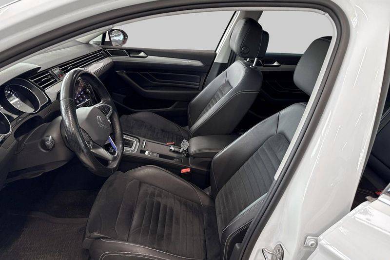 Volkswagen Passat bild 8