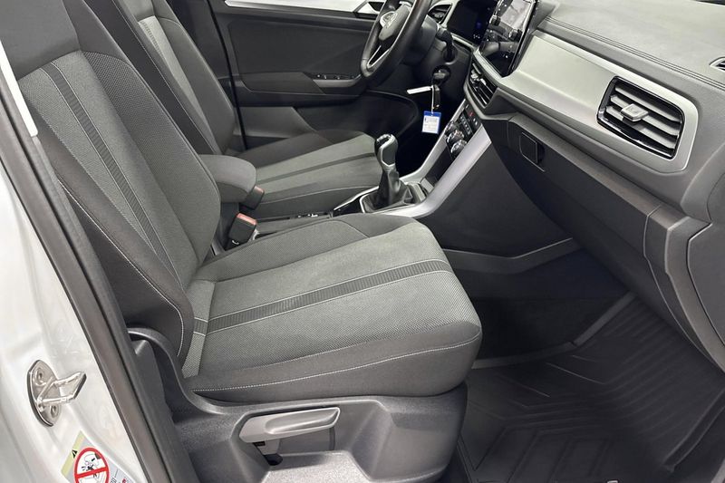 Volkswagen T-Roc bild 14