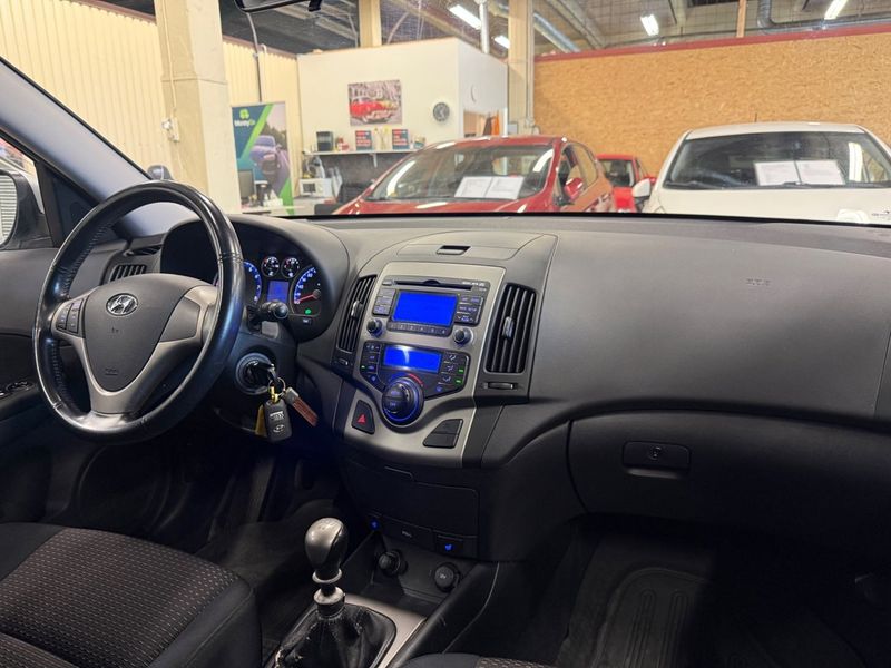 Hyundai i30 bild 7