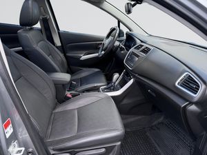 Suzuki S-CROSS bild 14
