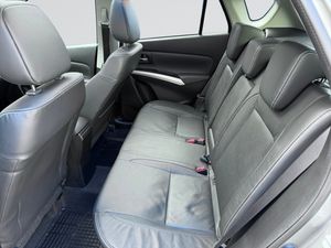 Suzuki S-CROSS bild 13