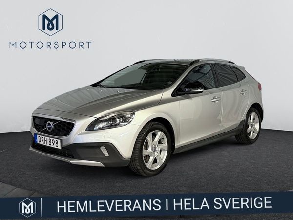 Volvo V40 Cross Country D3 DRAG Värmare Navi Bluetooth VoC Sensor bak - 2016