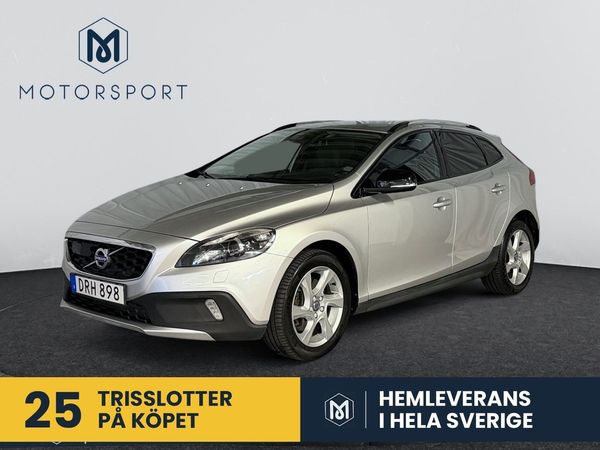Volvo V40 Cross Country D3 DRAG Värmare Navi Bluetooth VoC Sensor bak - 2016