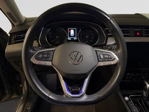 Volkswagen Passat bild 15