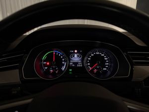 Volkswagen Passat bild 21