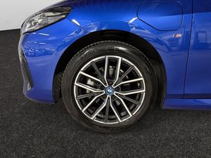 BMW 225 bild 19