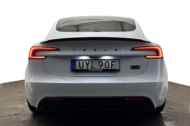 Tesla Model 3 bild 7