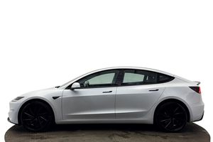 Tesla Model 3 bild 10