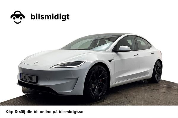 Tesla Model 3 Performance Pano Läder AI-Dator Värmare 627hk - 2024