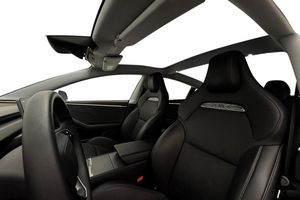 Tesla Model 3 bild 13