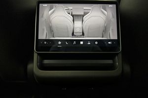 Tesla Model 3 bild 35