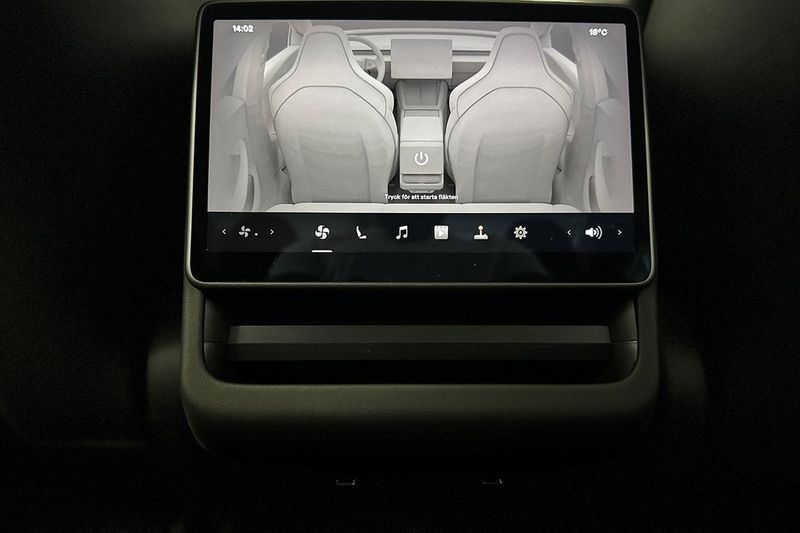 Tesla Model 3 bild 35