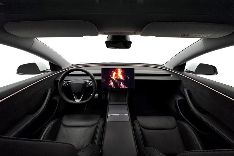 Tesla Model 3 bild 17