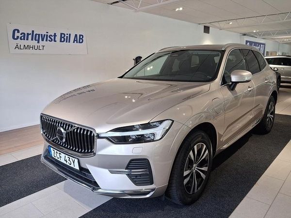 Volvo XC60 Recharge Core Bright plug in - 2024