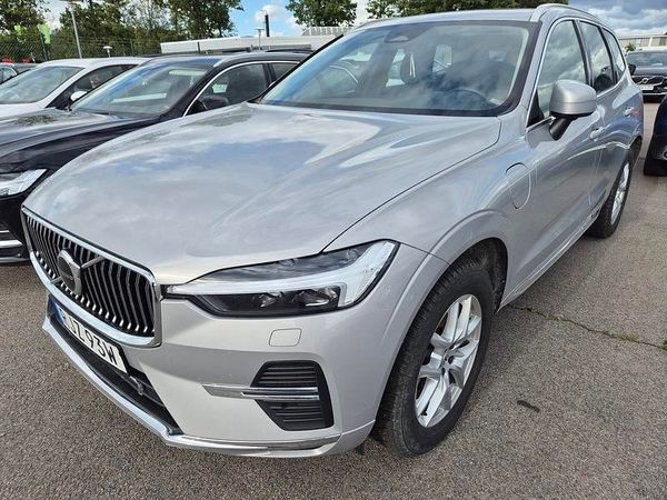 Volvo XC60 Recharge Core Bright plug in - 2024